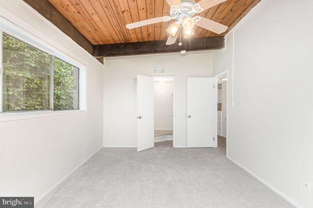 4935 AMERICANA DR #210, Annandale, VA 22003