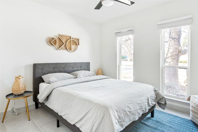 2212 Parkhaven Drive, Plano, TX 75075