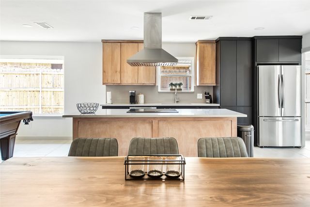 2212 Parkhaven Drive, Plano, TX 75075