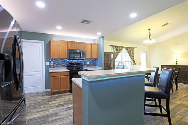 3016 SW 23rd AVE, Cape Coral, FL 33914