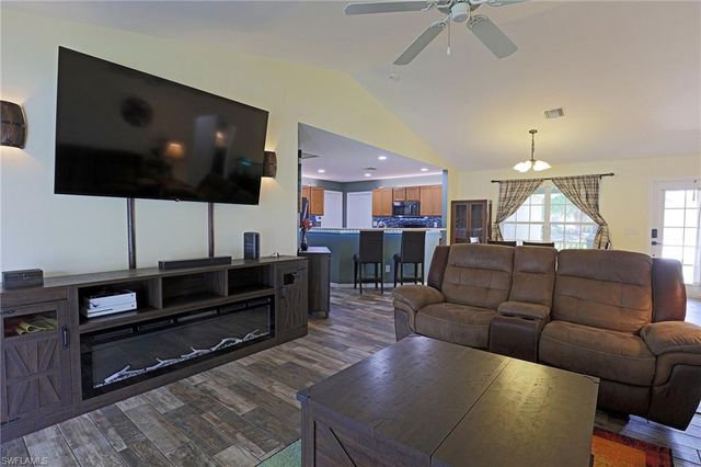 3016 SW 23rd AVE, Cape Coral, FL 33914