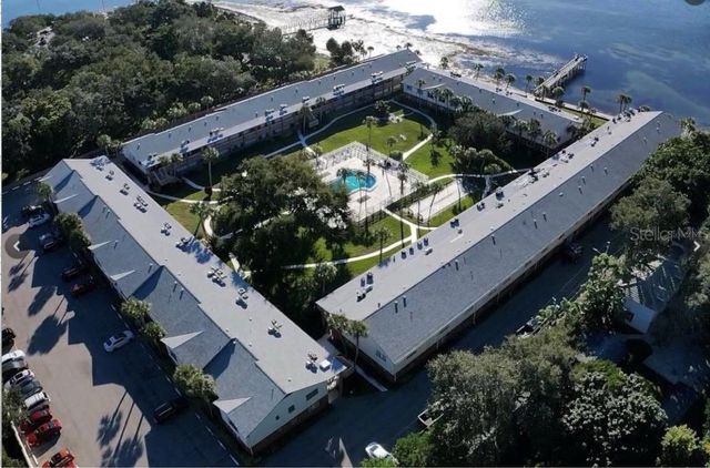 650 PINELLAS POINT DRIVE S 240, St Petersburg, FL 33705