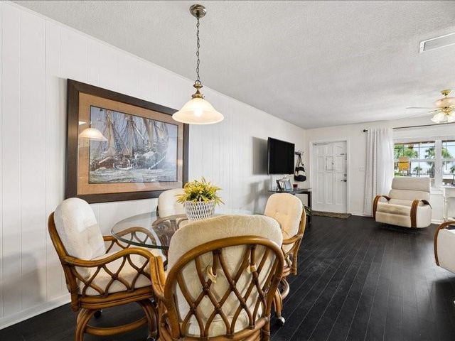 650 PINELLAS POINT DRIVE S 240, St Petersburg, FL 33705
