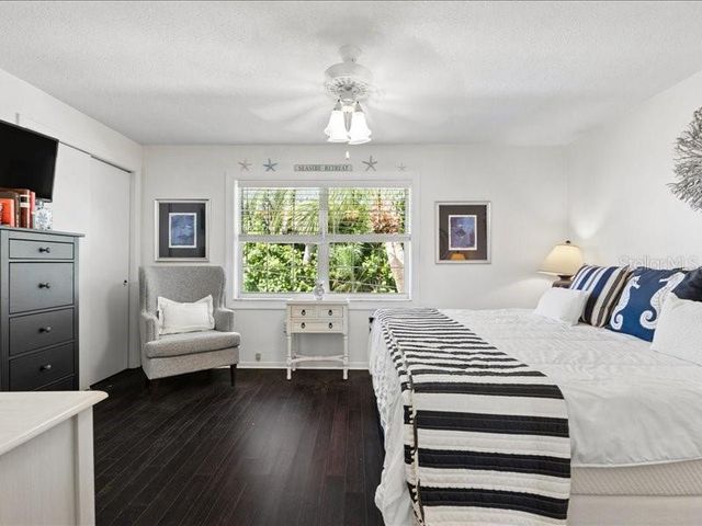 650 PINELLAS POINT DRIVE S 240, St Petersburg, FL 33705
