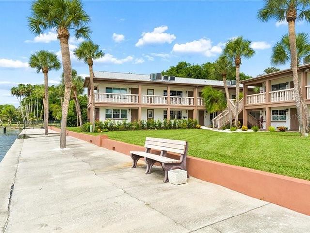 650 PINELLAS POINT DRIVE S 240, St Petersburg, FL 33705