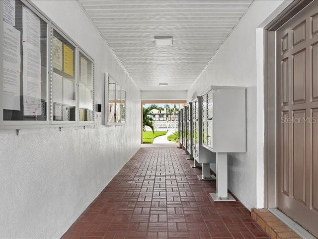 650 PINELLAS POINT DRIVE S 240, St Petersburg, FL 33705