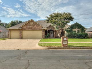 1216 NW 165th Street, Edmond, OK 73012