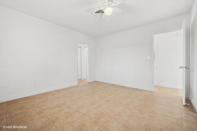 2433 NE 24th Street, Lighthouse Point, FL 33064