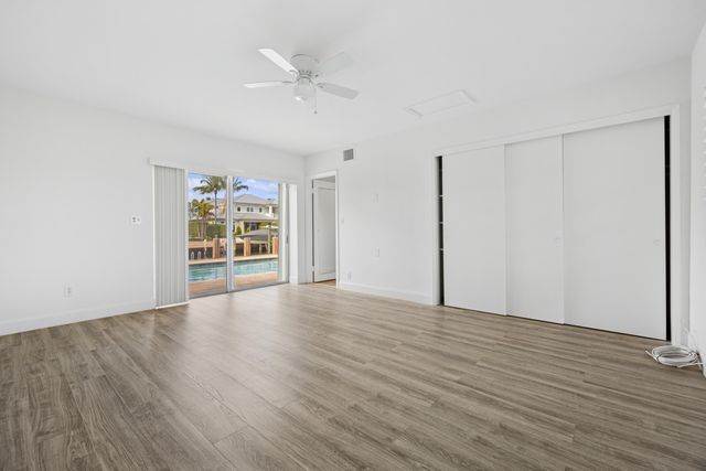 2433 NE 24th Street, Lighthouse Point, FL 33064