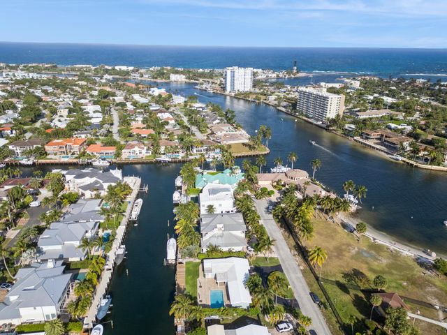 2433 NE 24th Street, Lighthouse Point, FL 33064