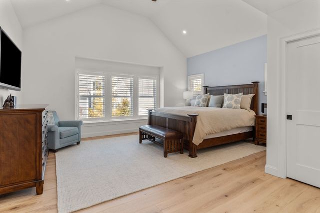 69 Cobblestone Circle, Mashpee, MA 02649