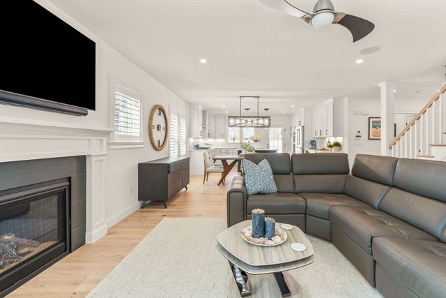 69 Cobblestone Circle, Mashpee, MA 02649