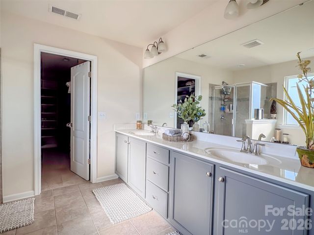 7025 Hamilton Mill Drive, Waxhaw, NC 28173