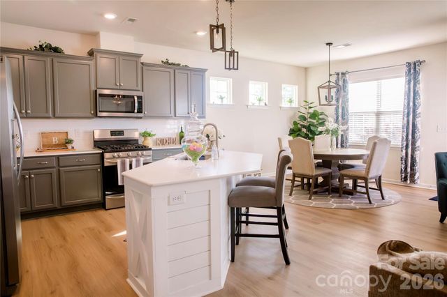 7025 Hamilton Mill Drive, Waxhaw, NC 28173