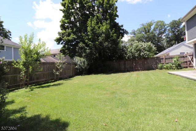 117 Linden St, Wyckoff Twp., NJ 07481