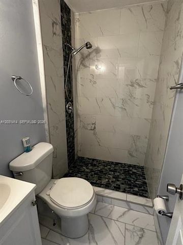 3251 SW 44th St 201, Dania Beach, FL 33312