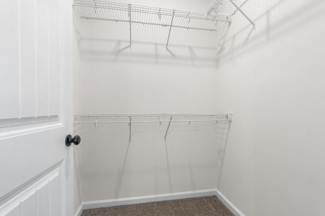 229 E Johnson Cir Apt B203, Clarksville, TN 37040