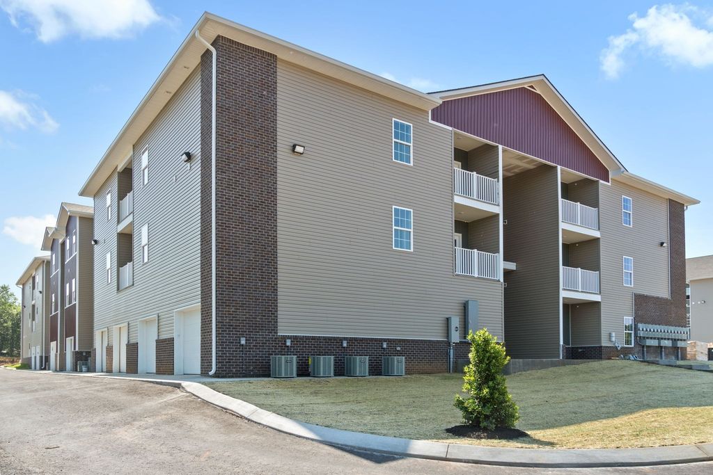 229 E Johnson Cir Apt B203, Clarksville, TN 37040