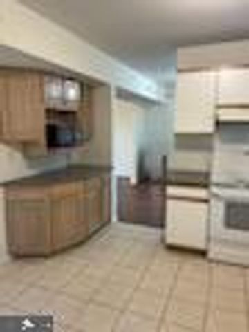 1174 STEAMER AVE, Manahawkin, NJ 08050