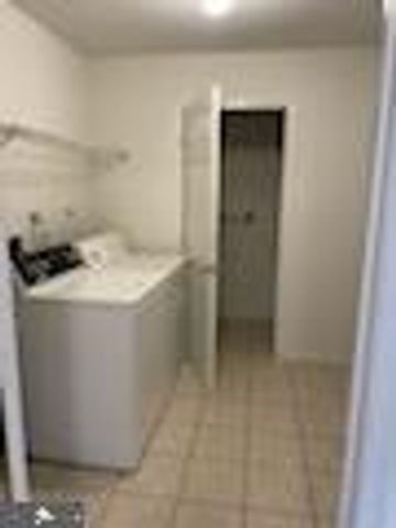 1174 STEAMER AVE, Manahawkin, NJ 08050
