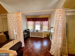 1048 BRIDGE ST, Philadelphia, PA 19124
