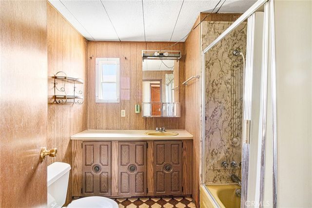 16782 Pebble Beach Court, Victorville, CA 92395