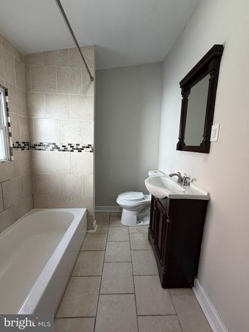 2015 FERNON ST, Philadelphia, PA 19145