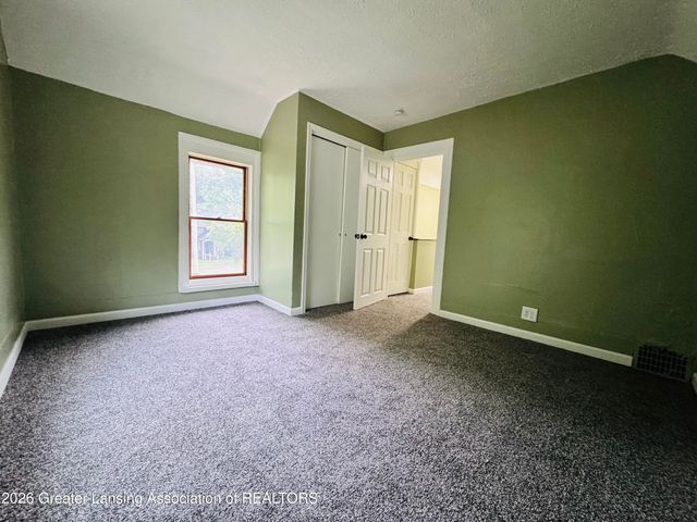 226 S 8th Street, Lansing, MI 48912