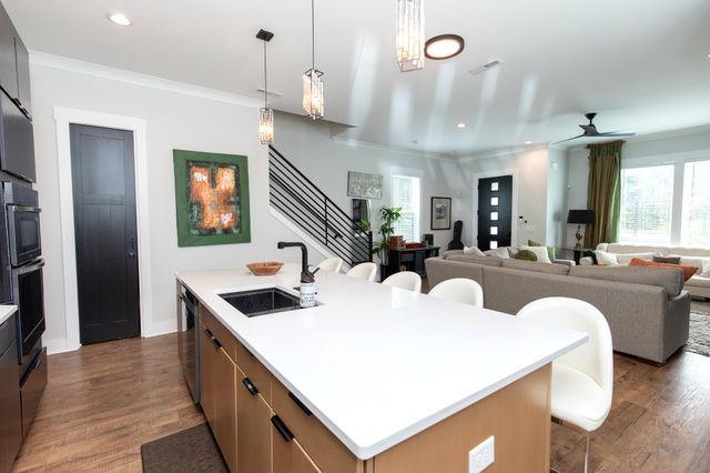 2706 Booker Street, Nashville, TN 37208