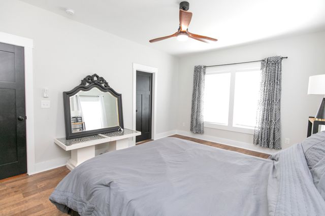 2706 Booker Street, Nashville, TN 37208