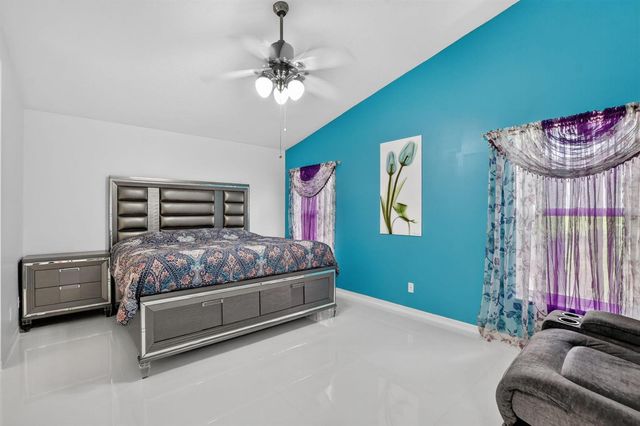8158 Duomo Circle, Boynton Beach, FL 33472