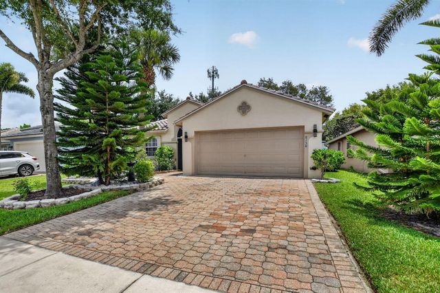 8158 Duomo Circle, Boynton Beach, FL 33472