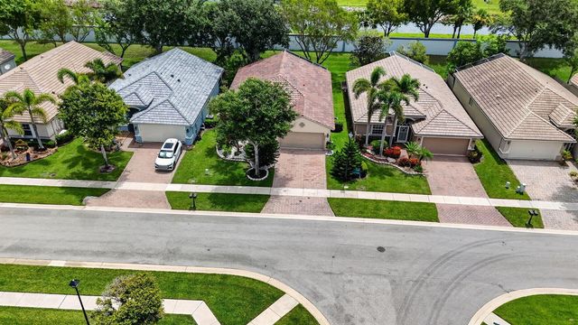 8158 Duomo Circle, Boynton Beach, FL 33472