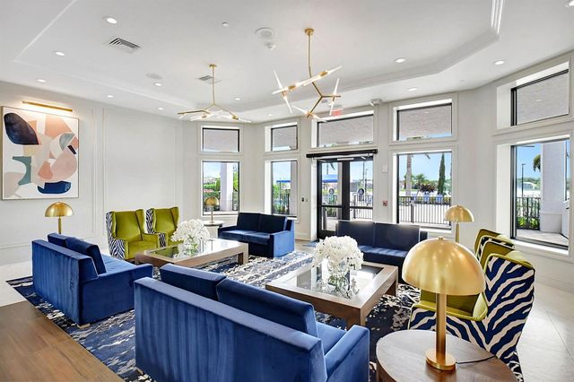 8158 Duomo Circle, Boynton Beach, FL 33472