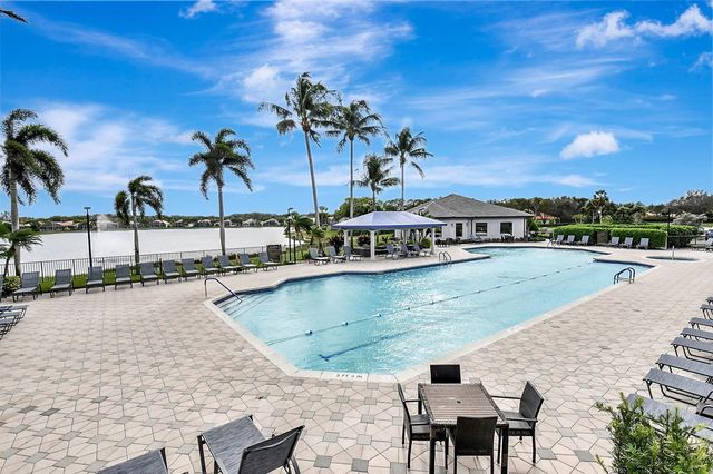 8158 Duomo Circle, Boynton Beach, FL 33472