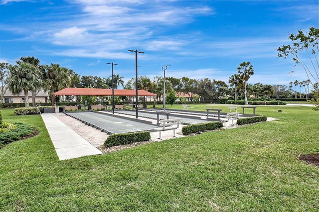 8158 Duomo Circle, Boynton Beach, FL 33472
