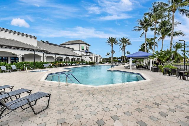 8158 Duomo Circle, Boynton Beach, FL 33472