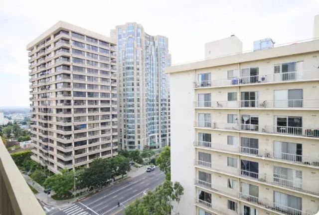 10747 Wilshire Boulevard 1305, Los Angeles, CA 90024