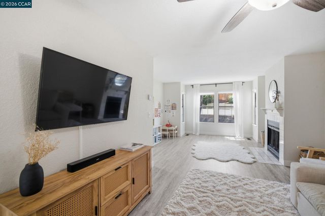 767 Military E, Benicia, CA 94510