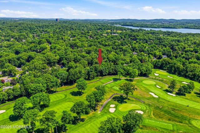 558 Green Lane, River Vale, NJ 07675