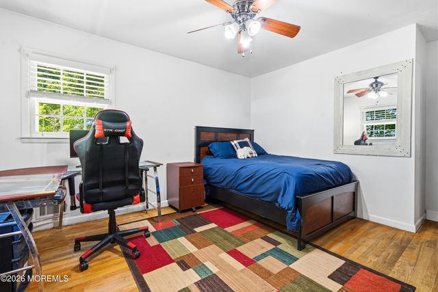 558 Green Lane, River Vale, NJ 07675