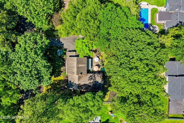558 Green Lane, River Vale, NJ 07675