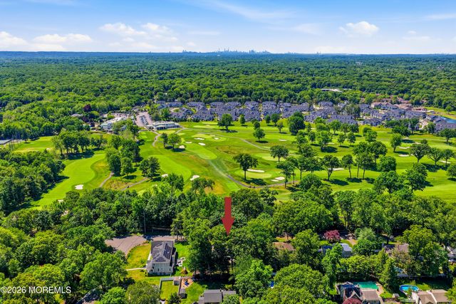 558 Green Lane, River Vale, NJ 07675