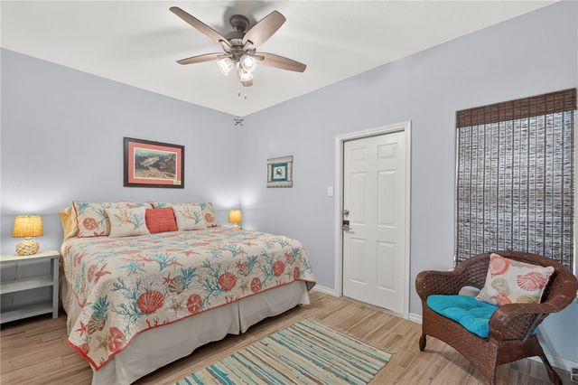 15402 Gun Cay Ct 604, Corpus Christi, TX 78418