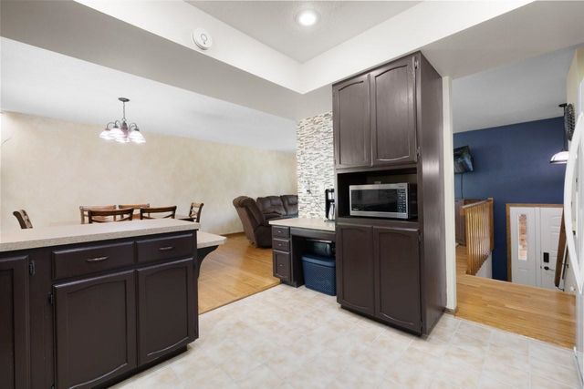 1113 23rd St NW, Minot, ND 58703