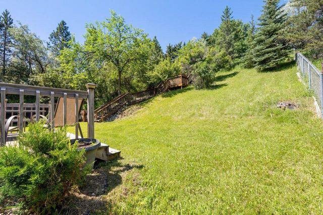 1113 23rd St NW, Minot, ND 58703