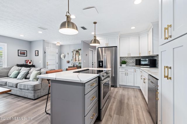 18 LADYFISH Street, Ponte Vedra Beach, FL 32082