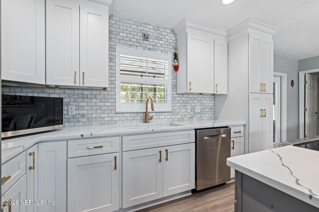 18 LADYFISH Street, Ponte Vedra Beach, FL 32082