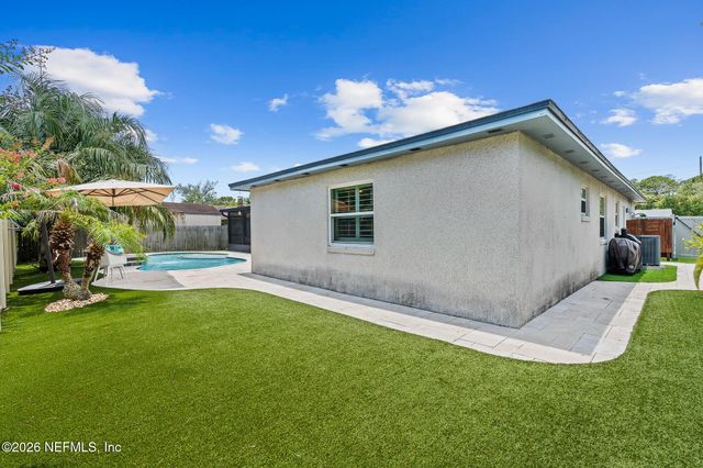 18 LADYFISH Street, Ponte Vedra Beach, FL 32082