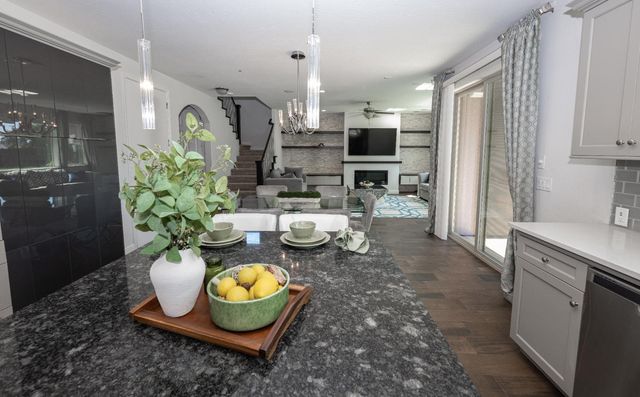 1645 E Benvenuto Drive, Fresno, CA 93730